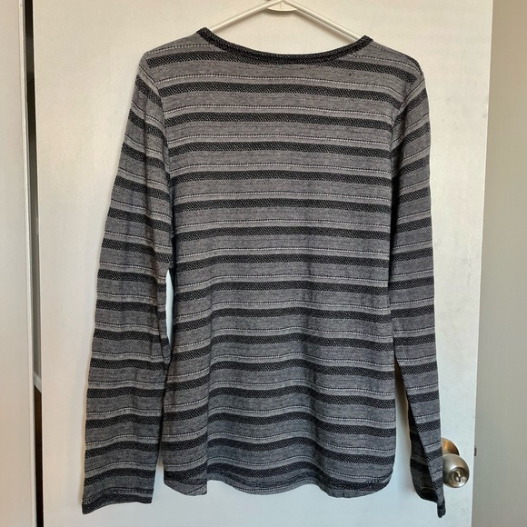 Lucky Brand Soft Ikat Henley - Size XL - Picture 4 of 10